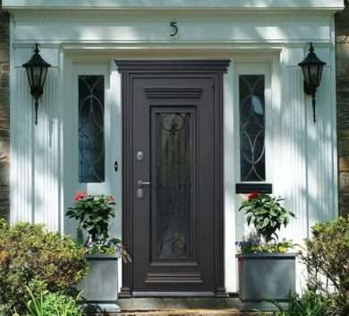 Стальные двери для загородного дома: особенности выбора и установки