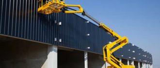 Аренда подъемников для строительных работ вместо лесов: когда это выгоднее и удобнее
