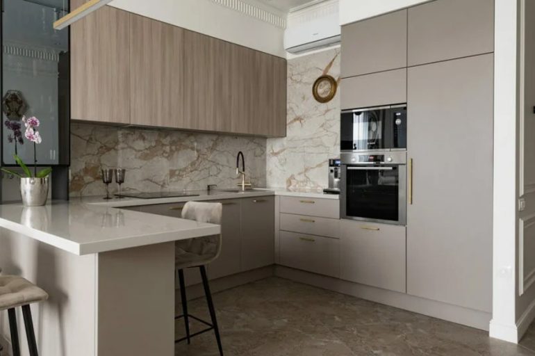 Какие форматы современных кухонь наиболее популярны в СПб: тренды, эргономика и петербургский стиль